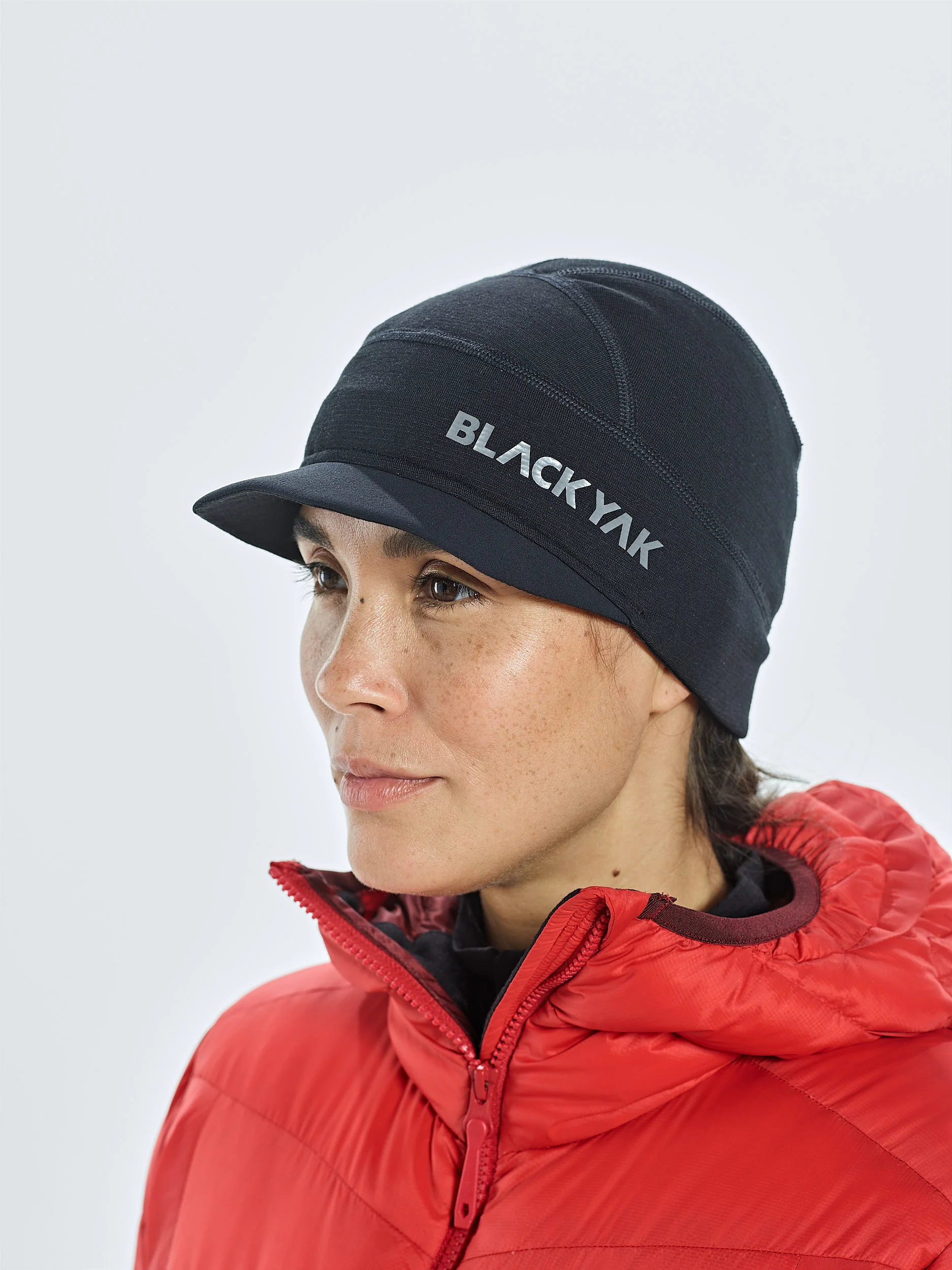 CHAGO FLEECE VISOR CAP - Image 8
