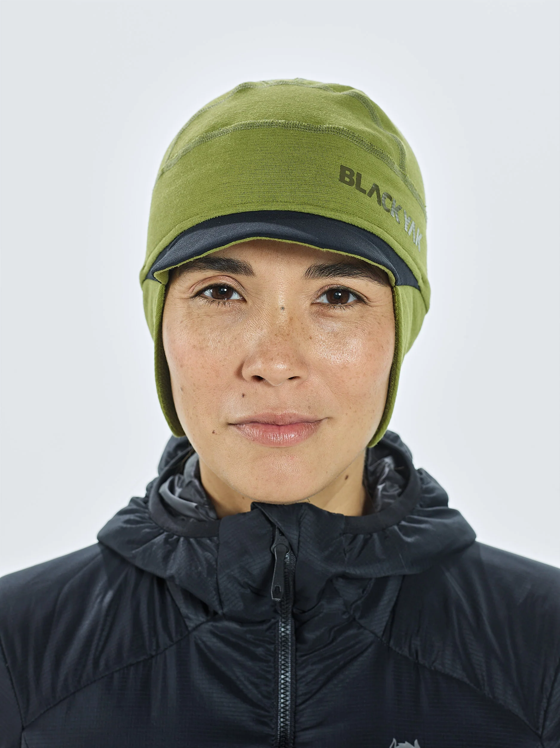 CHAGO FLEECE VISOR OVER EAR CAP - Image 12