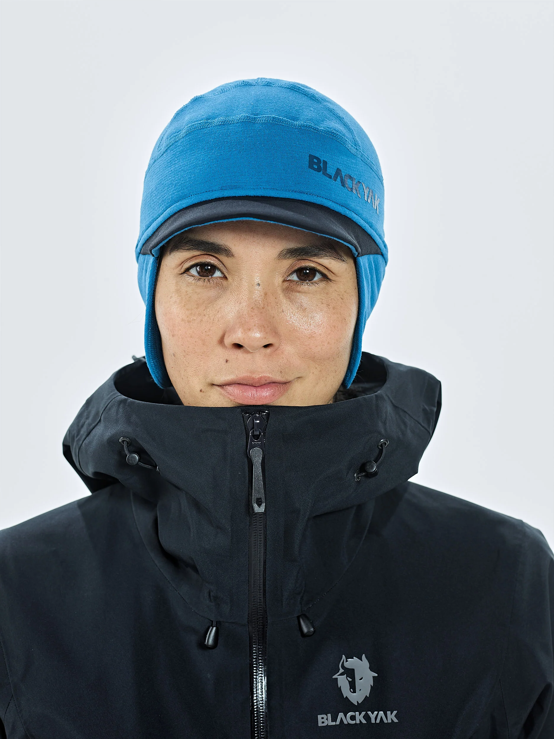CHAGO FLEECE VISOR OVER EAR CAP - Image 25