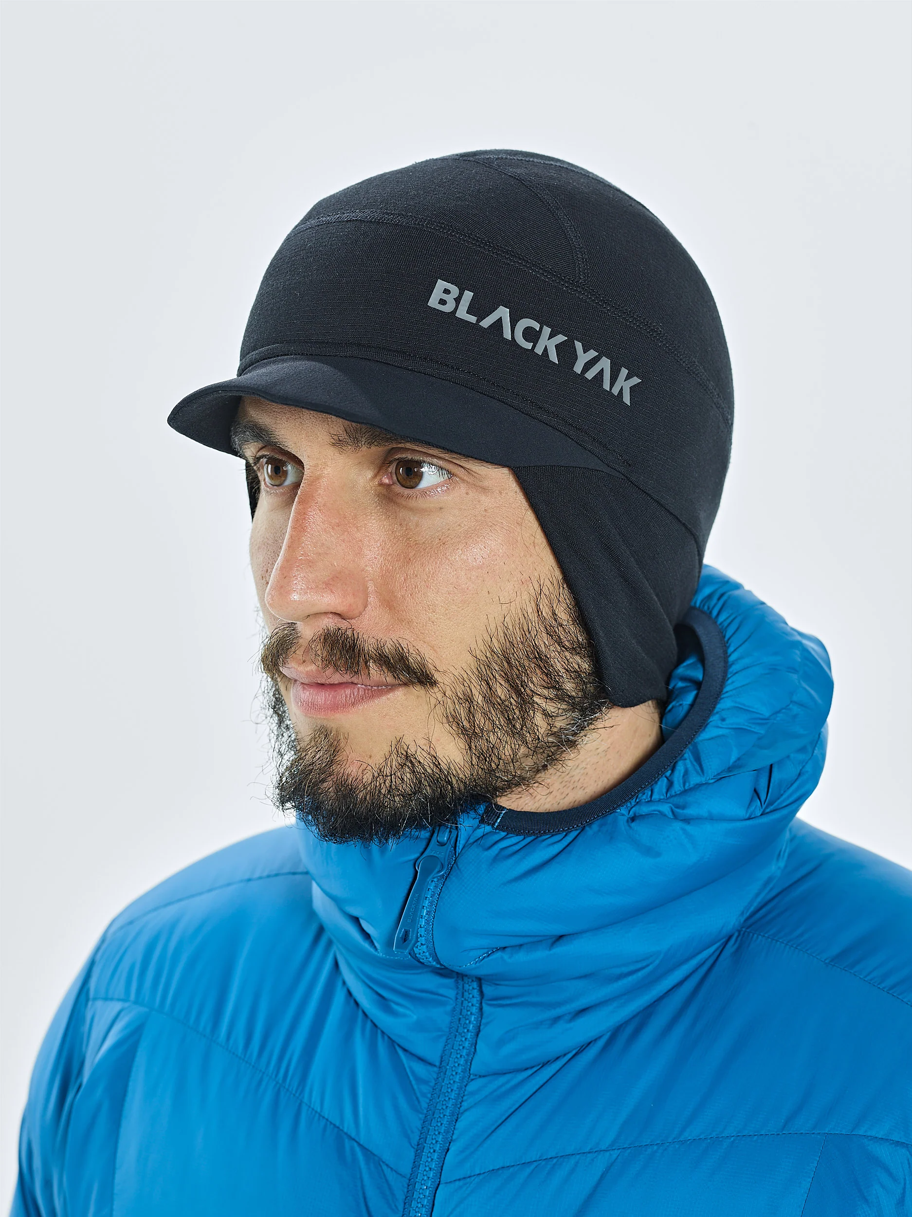 CHAGO FLEECE VISOR OVER EAR CAP - Image 5