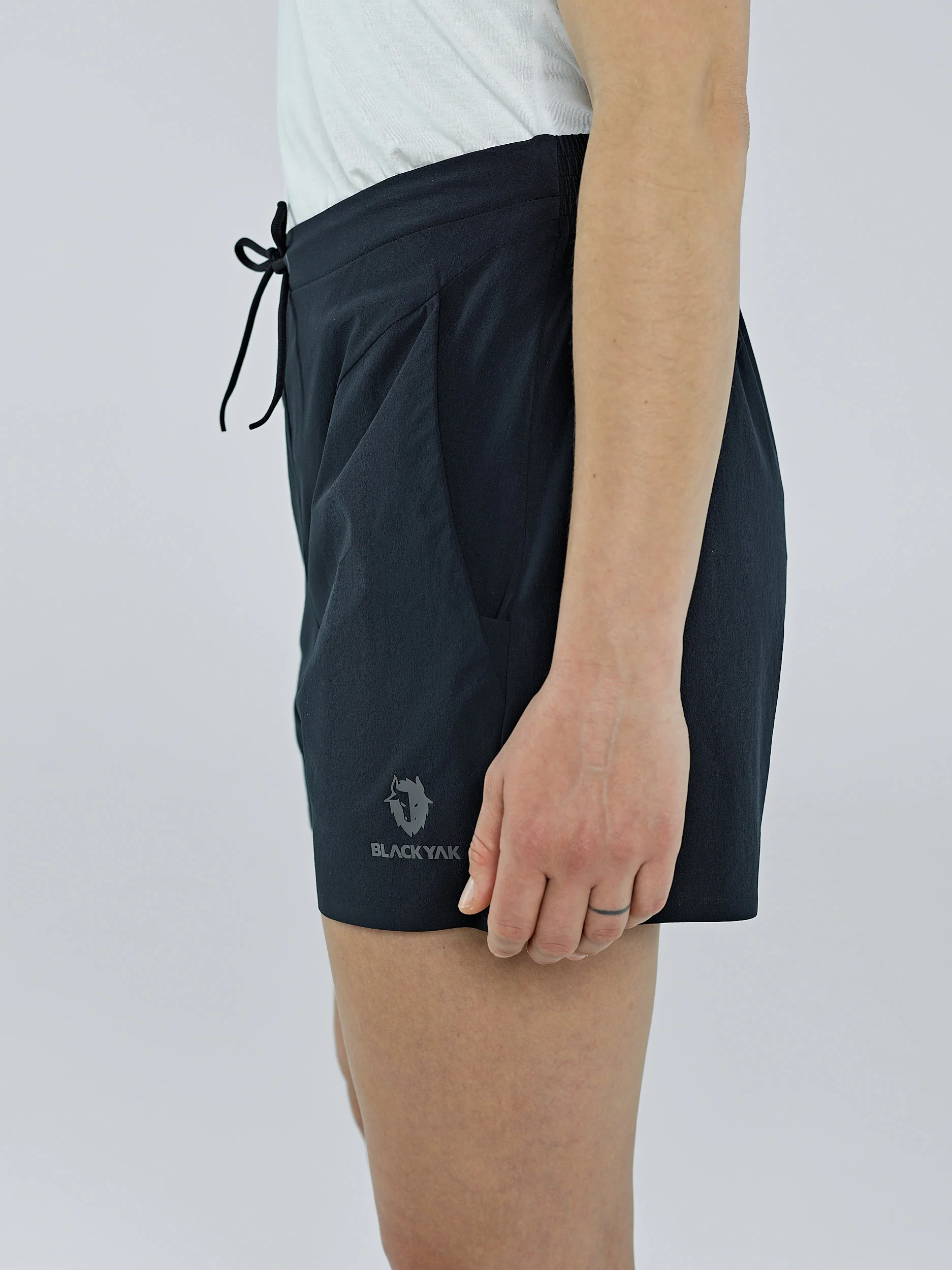 DAMEN CARACU SUPERLIGHT OUTDOOR SHORTS - Image 5