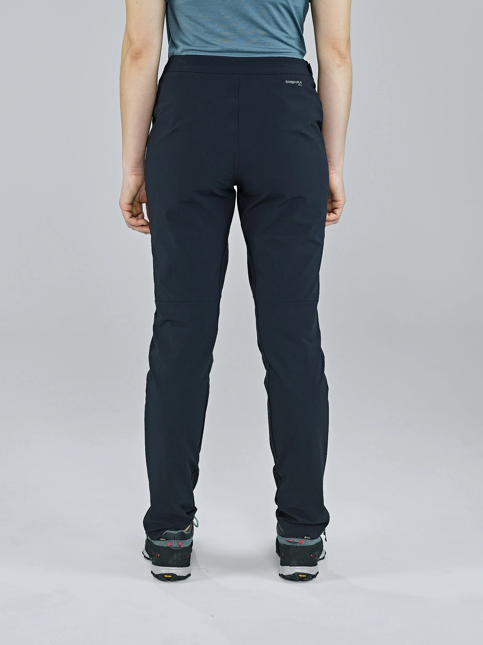 DAMEN DANGI OUTDOOR HOSE - Image 6