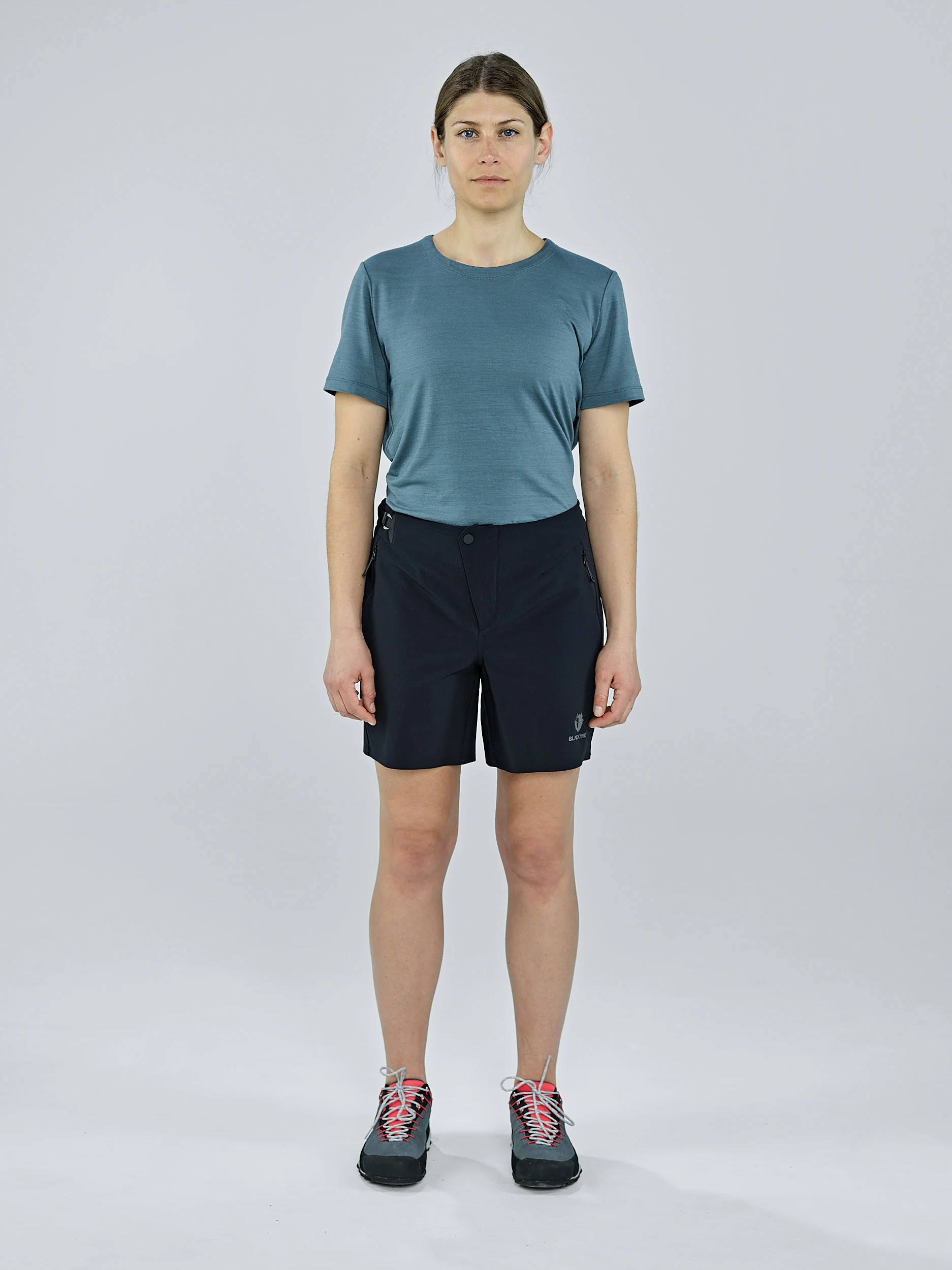 DAMEN DANGI OUTDOOR SHORTS - Image 7