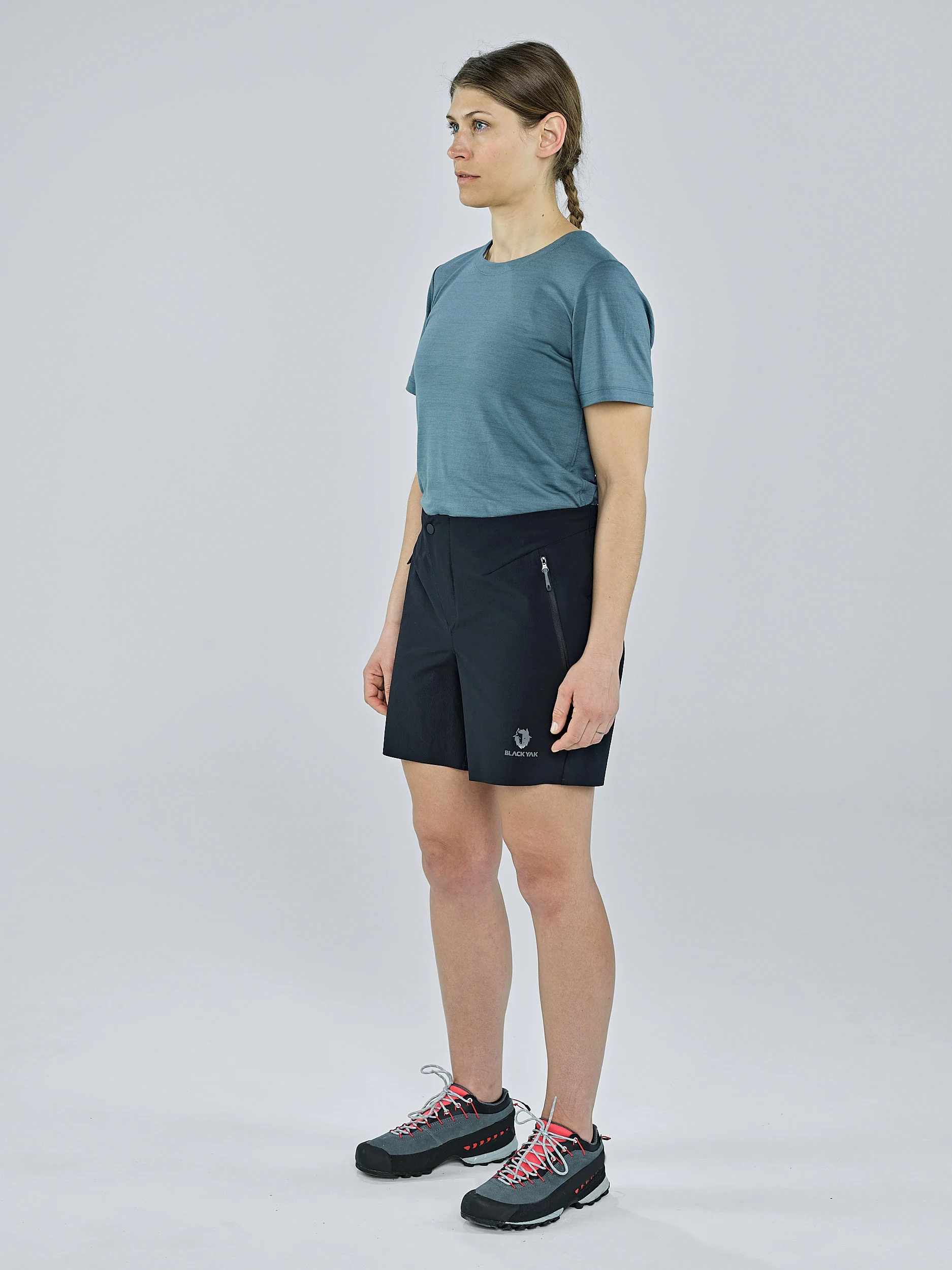 DAMEN DANGI OUTDOOR SHORTS - Image 8