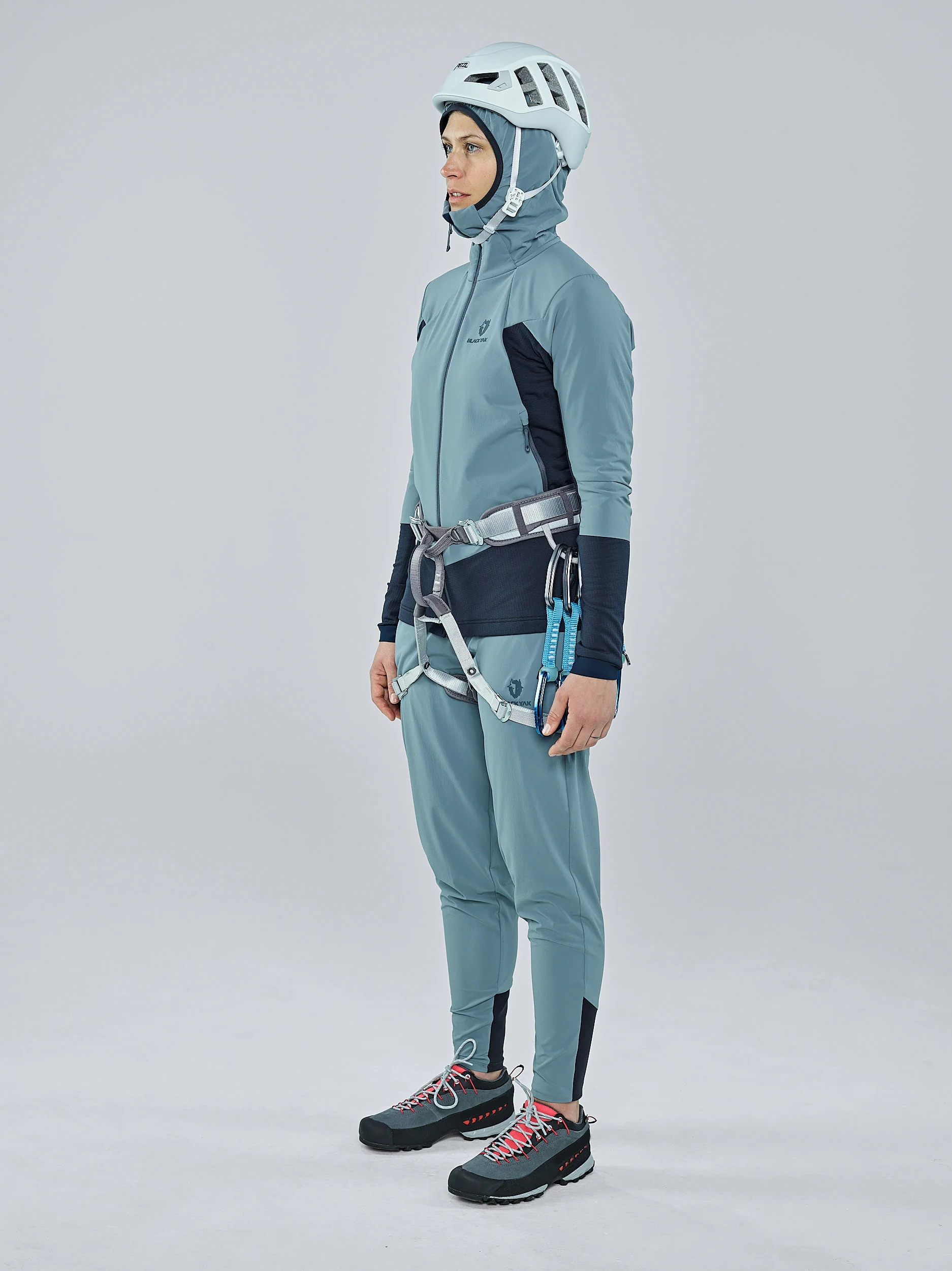 DAMEN KARUN FULL ZIP PERFORMANCE HOODY - Image 24
