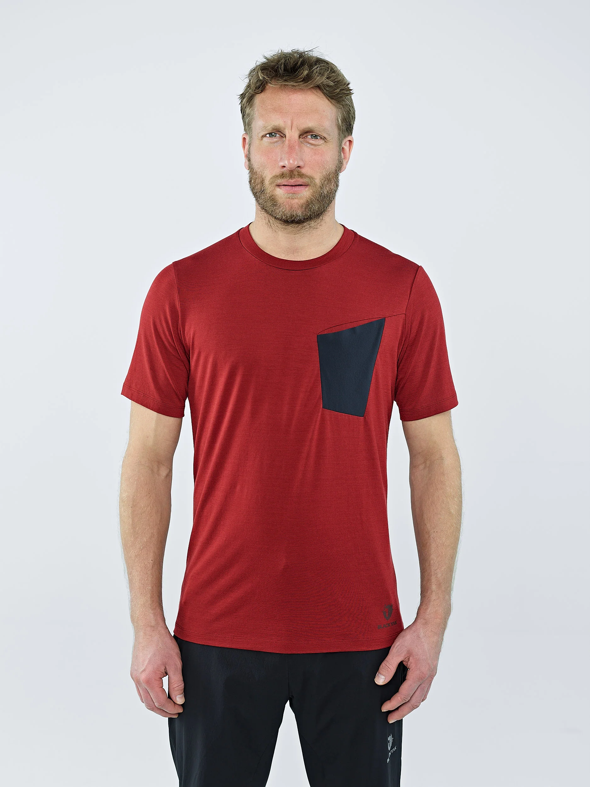 HERREN MEWATI CHEST POCKET T-SHIRT - Image 11