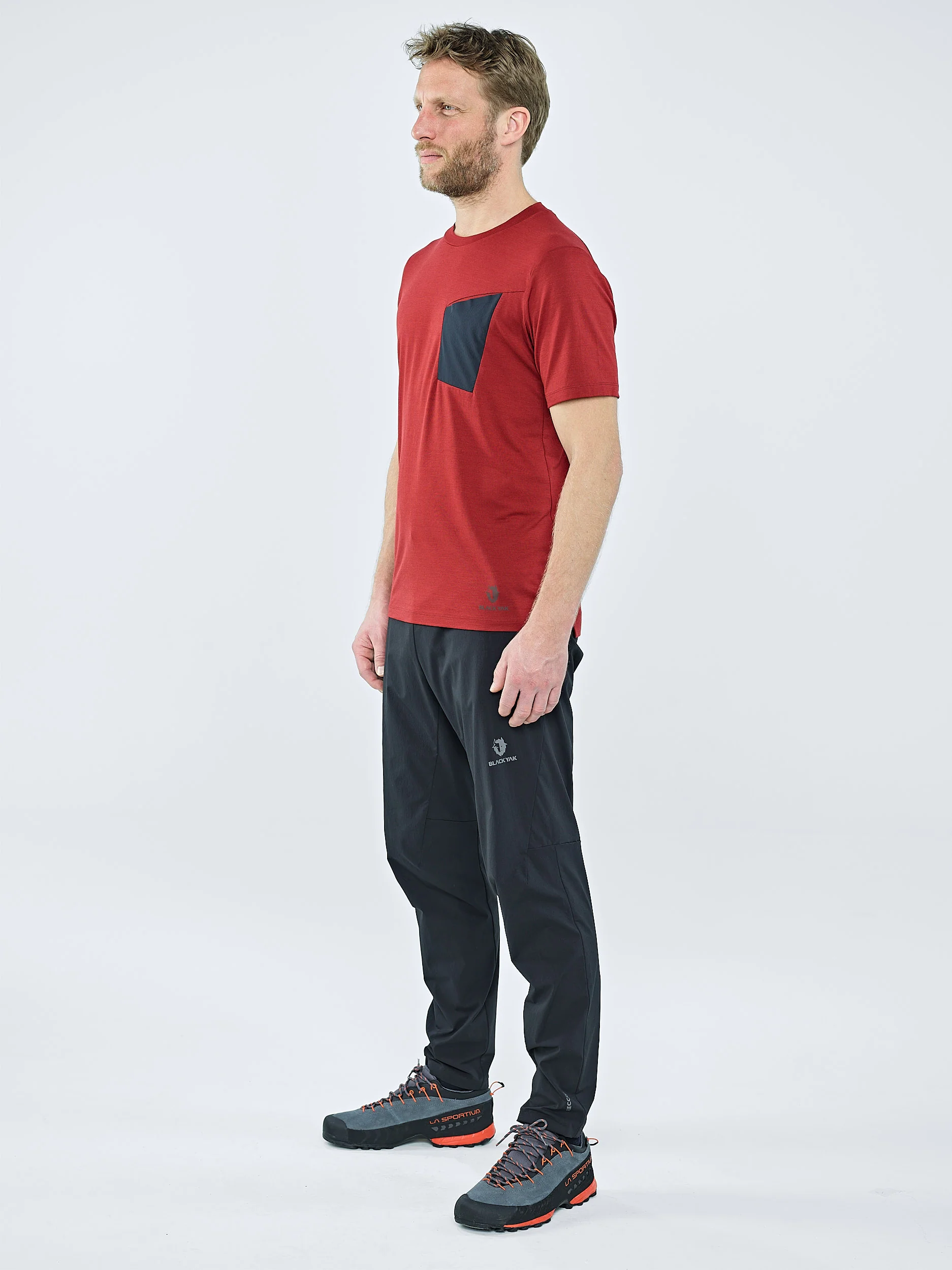HERREN MEWATI CHEST POCKET T-SHIRT - Image 16