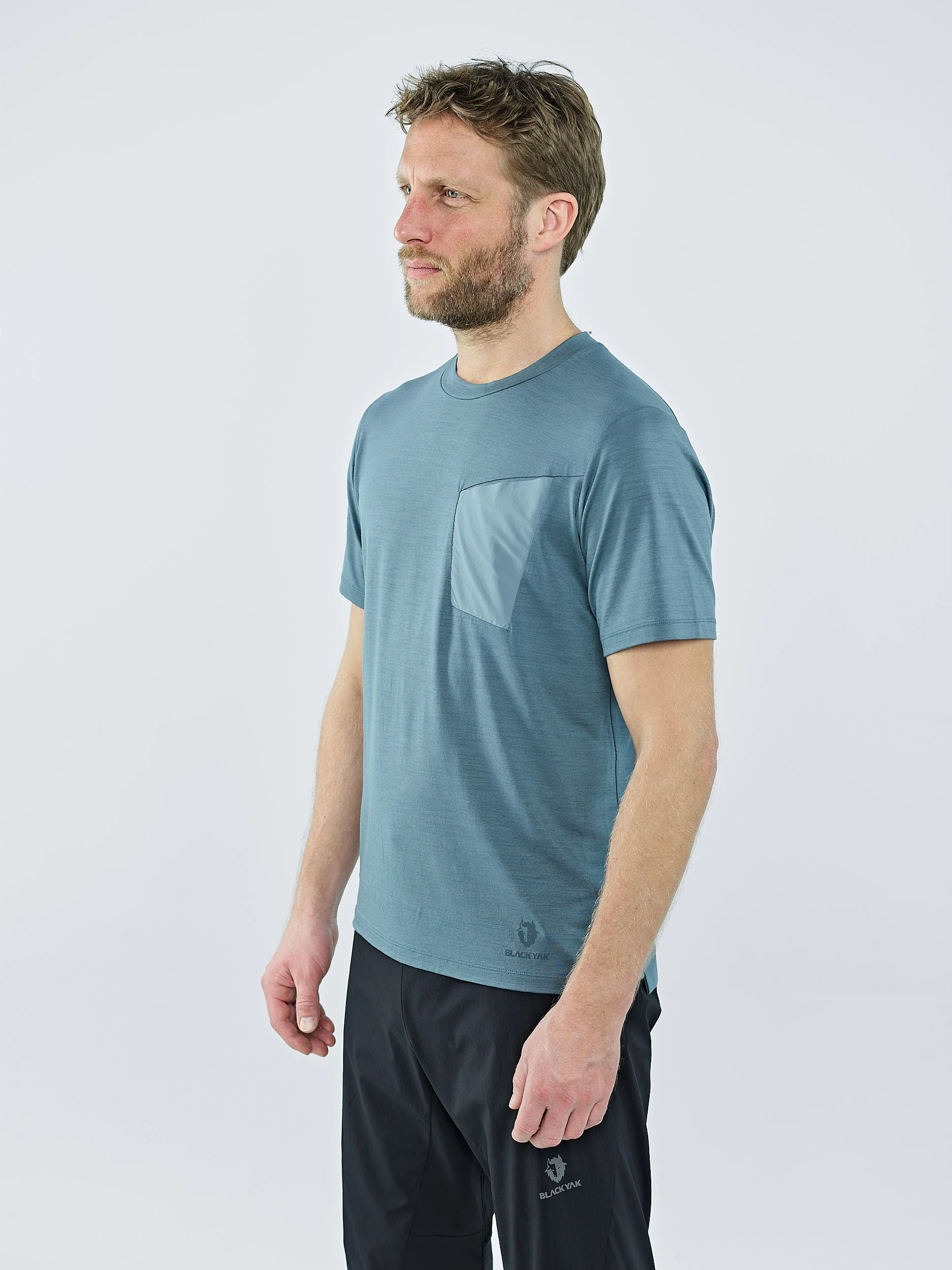 HERREN MEWATI CHEST POCKET T-SHIRT - Image 20