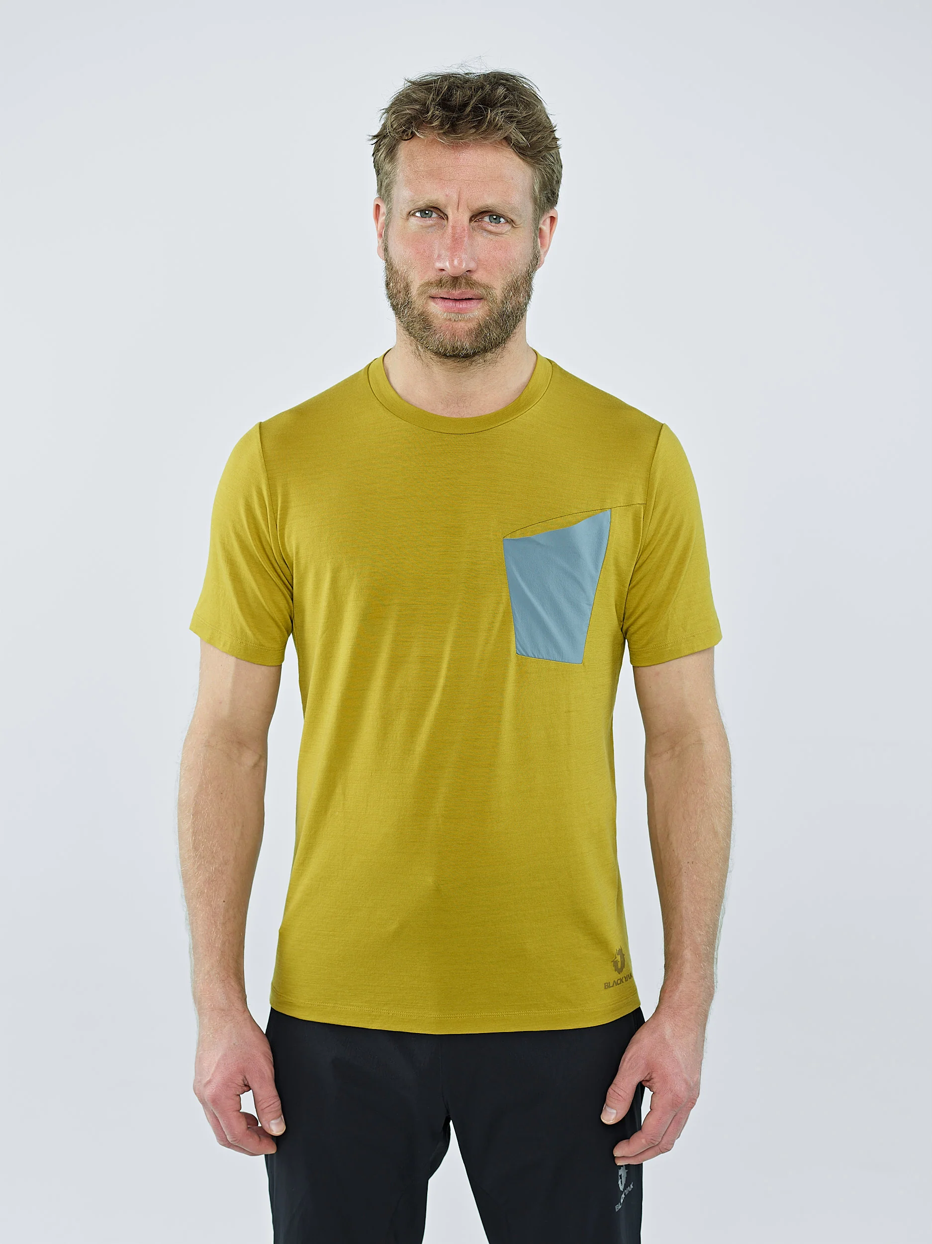 HERREN MEWATI CHEST POCKET T-SHIRT - Image 3