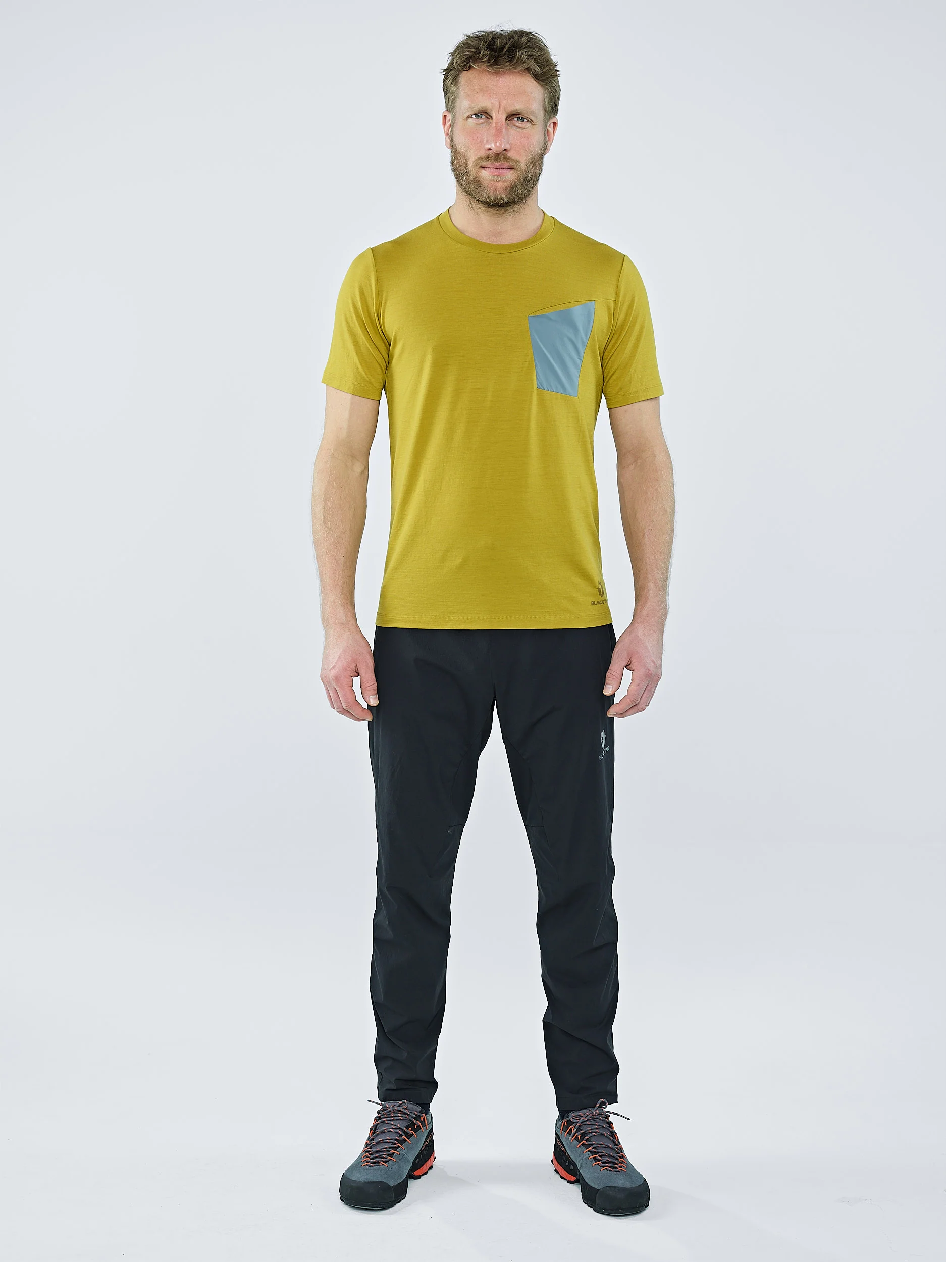 HERREN MEWATI CHEST POCKET T-SHIRT - Image 7