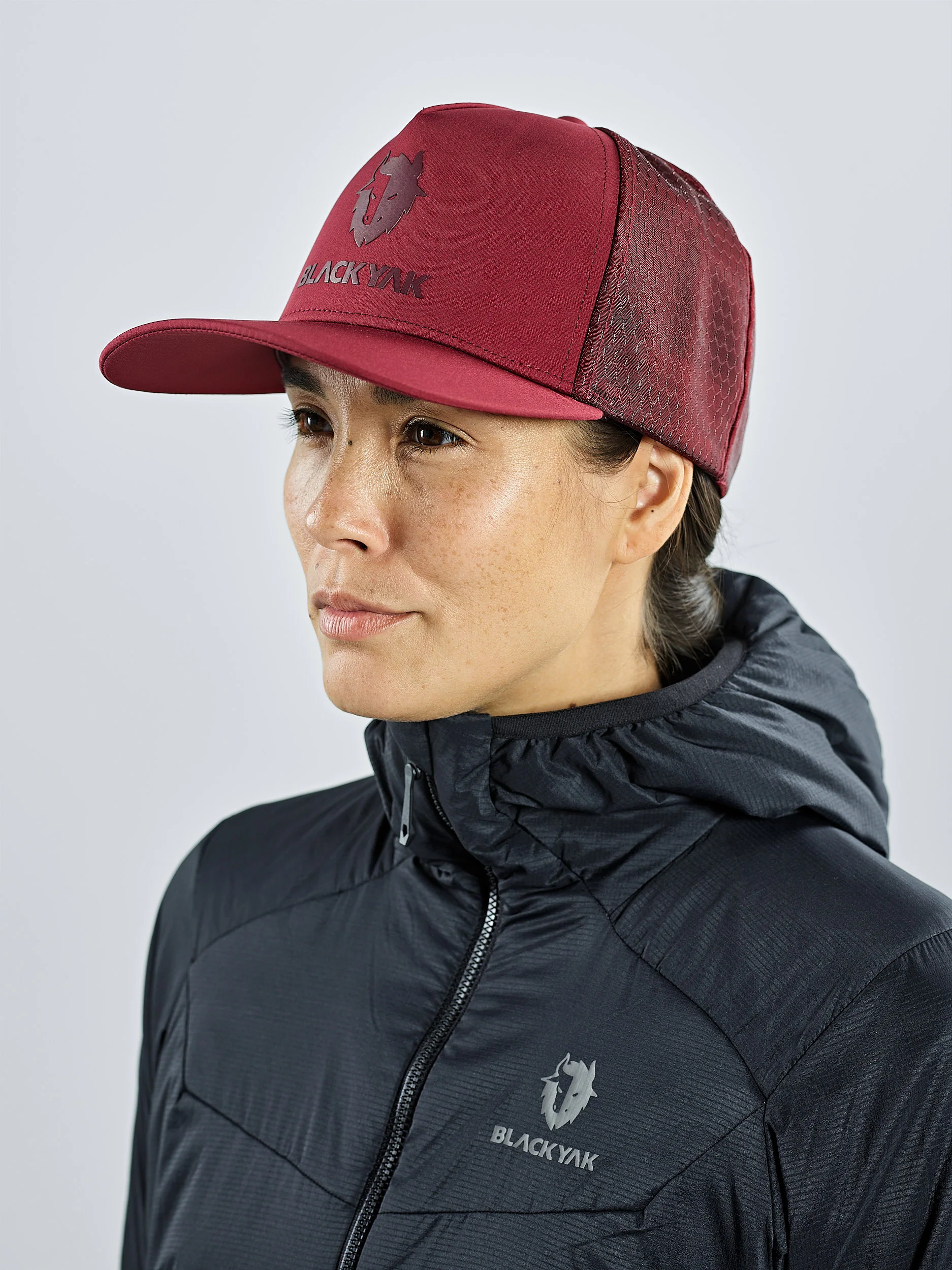 YAK LOGO TECH CAP - Image 4